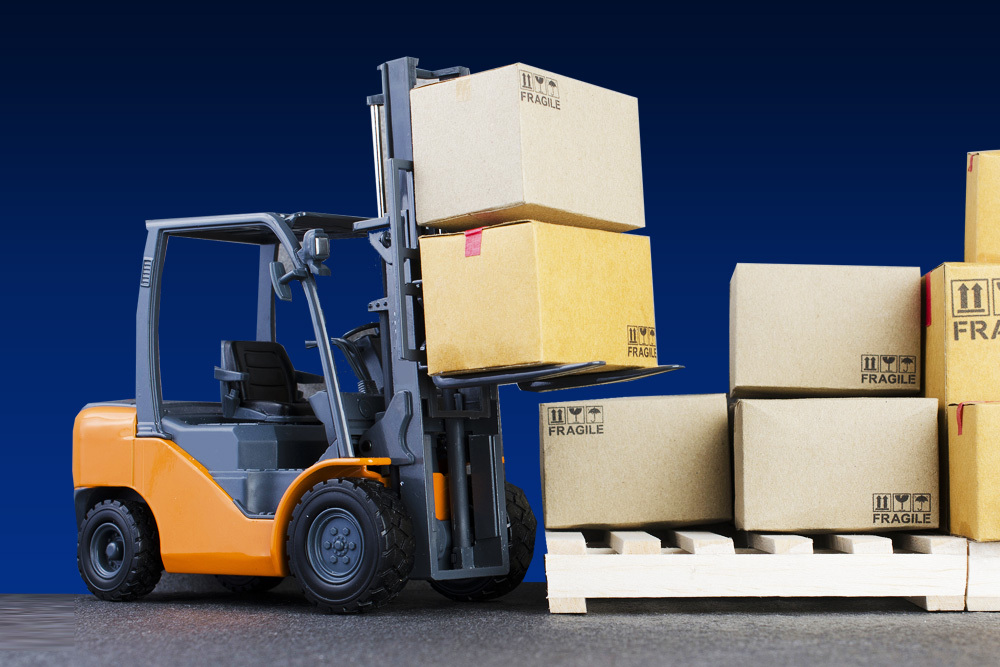 forklift loading boxes