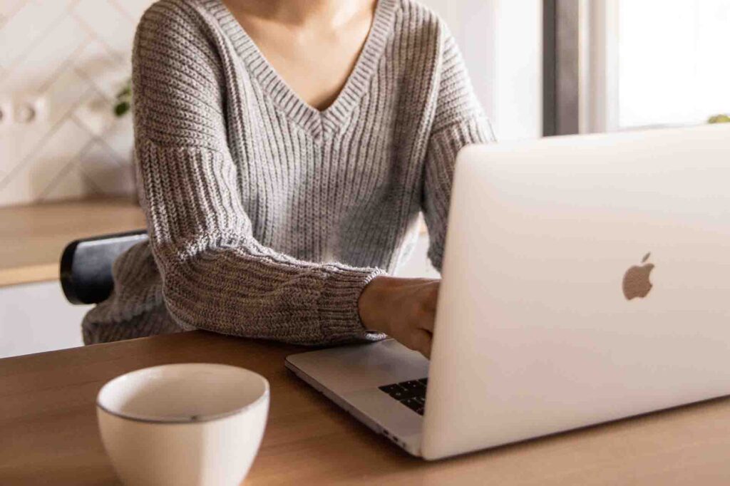 Is Your Product Information Ready for a Blowout Online Holiday Shopping Season?